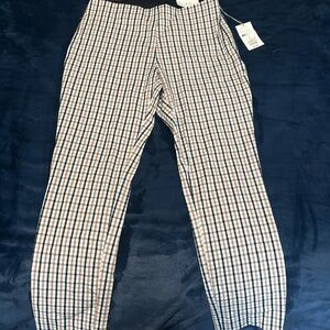 NWT Skinny Ankle High Rise Fitted Pants in a Plaid Pattern